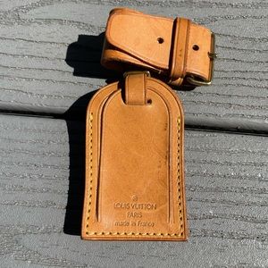 Louis Vuitton Paris luggage tag